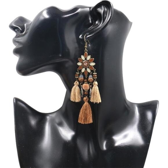 Boho Dreamcatcher Dangle Earrings | Feather Tassel Vintage Bohemian Jewelry - Picture 7 of 8